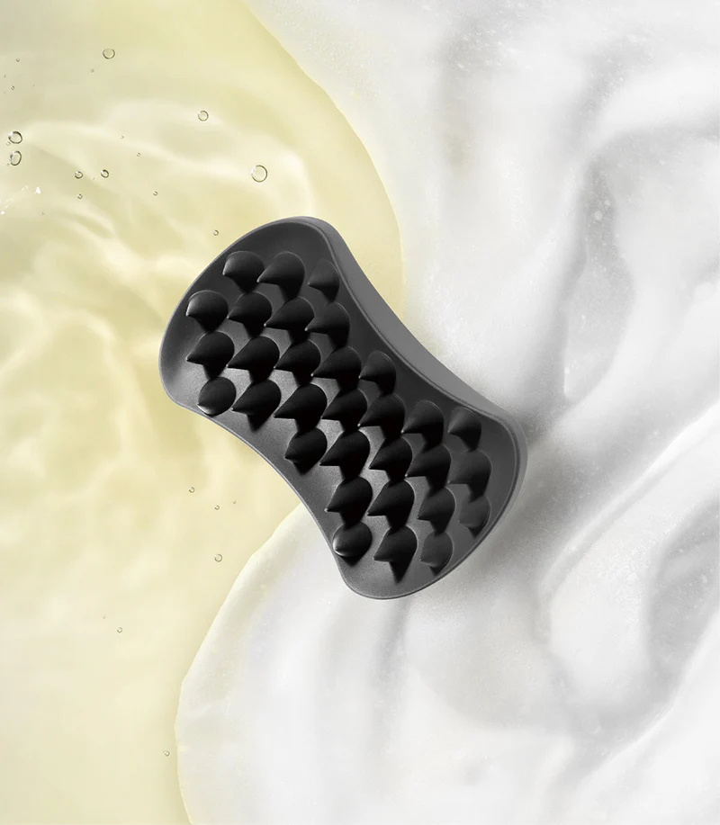 Bulk Homme The Scalp Brush - Image 2
