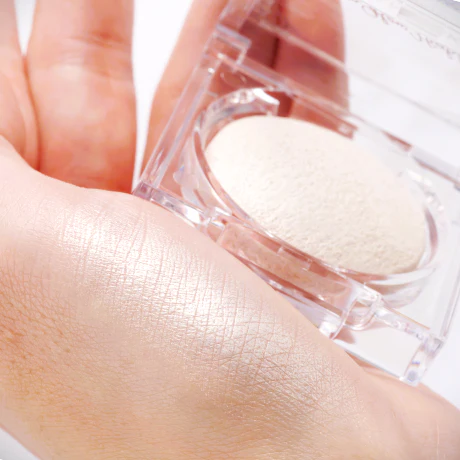 Canmake Moonglow Highlighter - Image 3