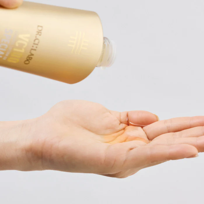 Dr. Ci: Labo VC100 Essence Lotion EX Special - Image 2