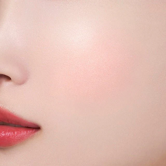 Jill Stuart Melty Shimmer Blush - Image 3