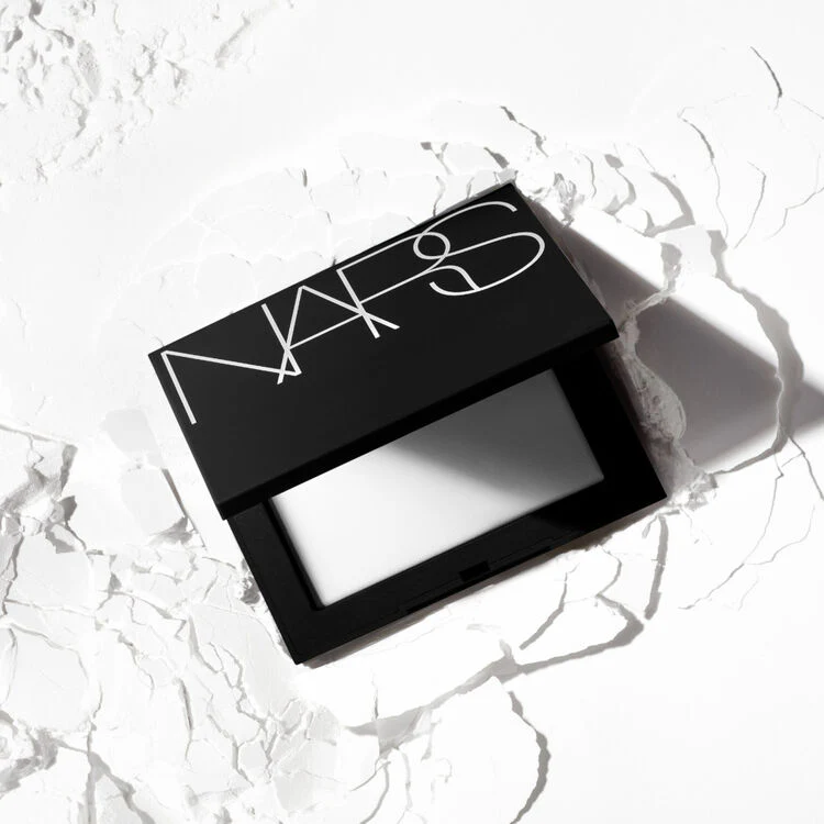 NARS Light Reflecting Setting Powder Presto N Mini Size - Image 3