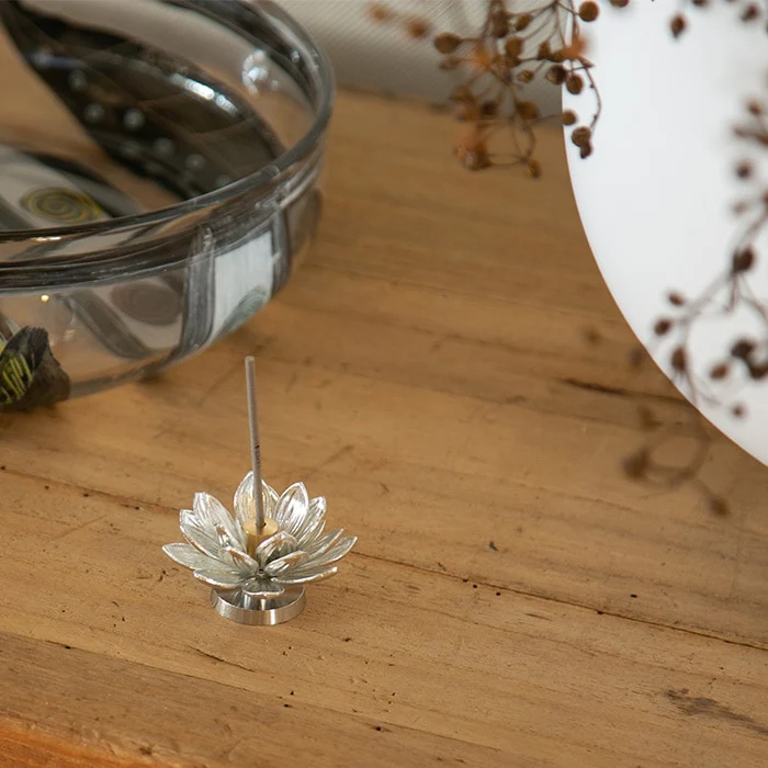 Nousaku Incense stand - Lotus/Peony - Image 2