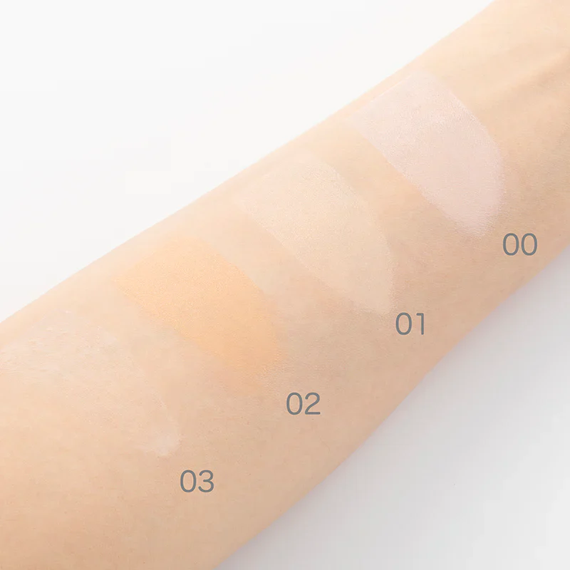 Paul & Joe Moisturizing Foundation Primer - Image 11