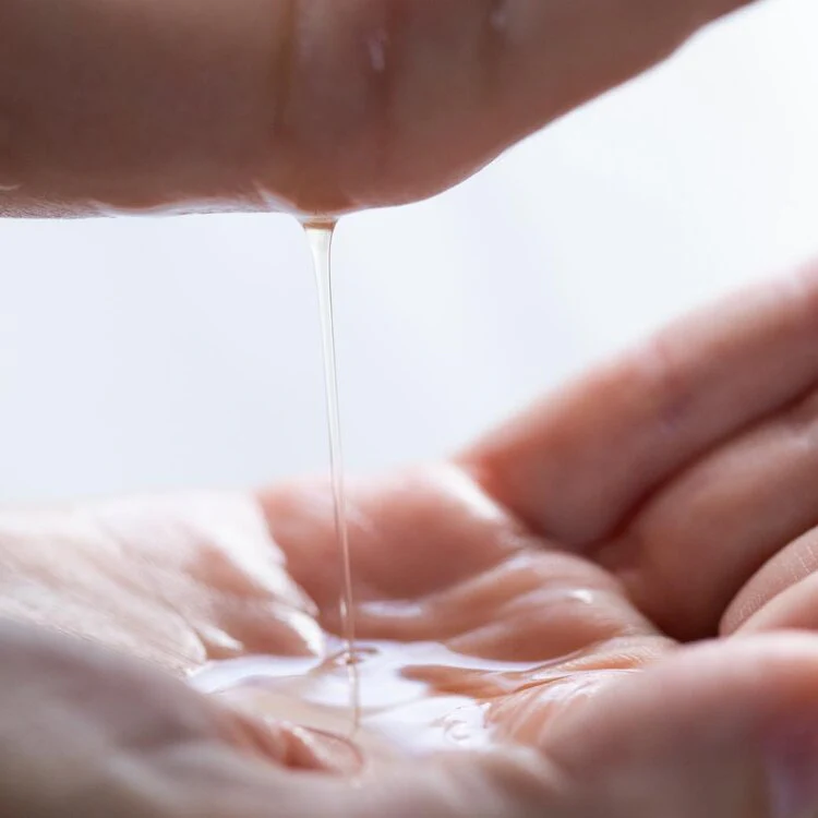Shiro Kombu Moisturizing Serum - Image 2
