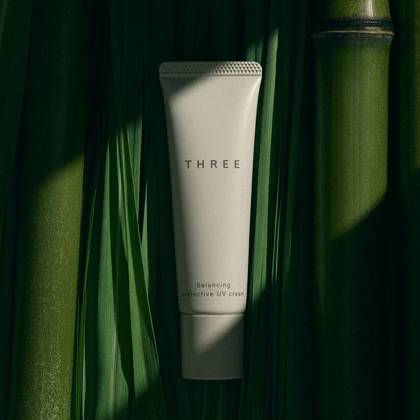 THREE Balancing Protective UV Cream - Image 3