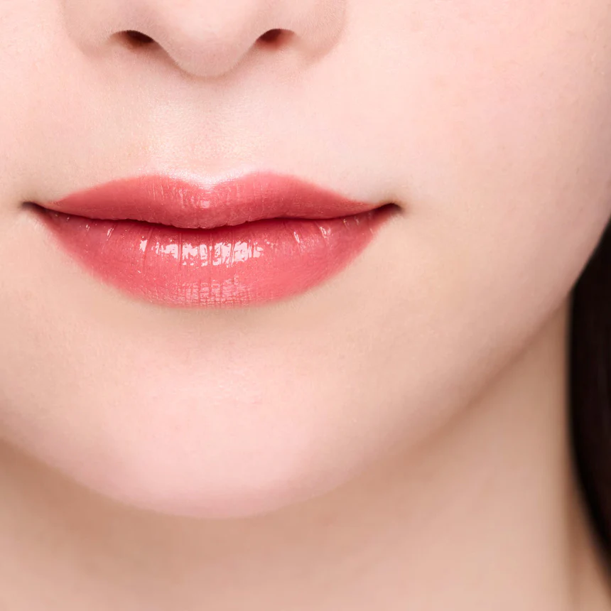THREE Divine Lip Gem - Image 24