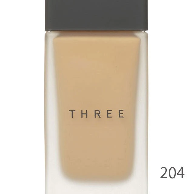 THREE Flawless Ethereal Fluid Foundation - Image 7