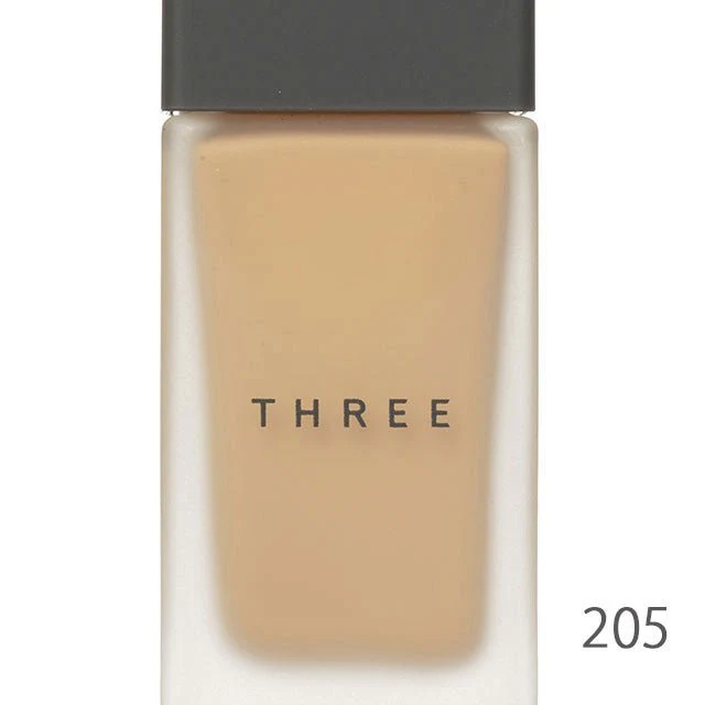 THREE Flawless Ethereal Fluid Foundation - Image 8