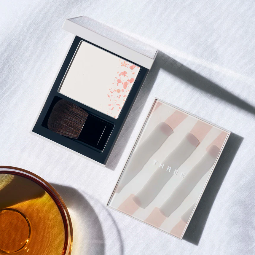 THREE Sacred Space Face Powder - Image 3